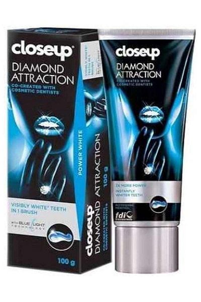 Closeup معجون أسنان جل دايموند أتراكشن بتقنية الضوء الأزرق - 100 غرام