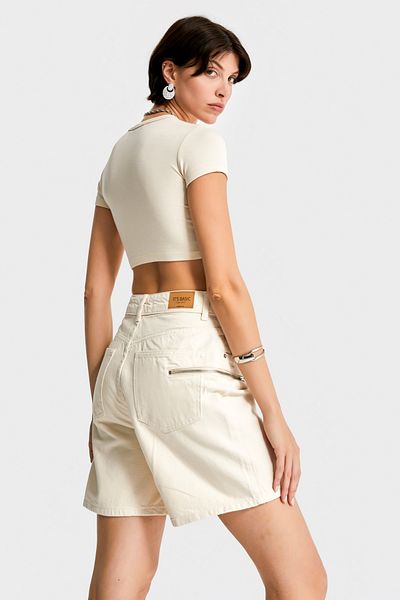 its basic Women's Raw Color 7S5-69 Midi Length Zipper Detailed 100% Cotton Mom Fit Design Denim Shorts