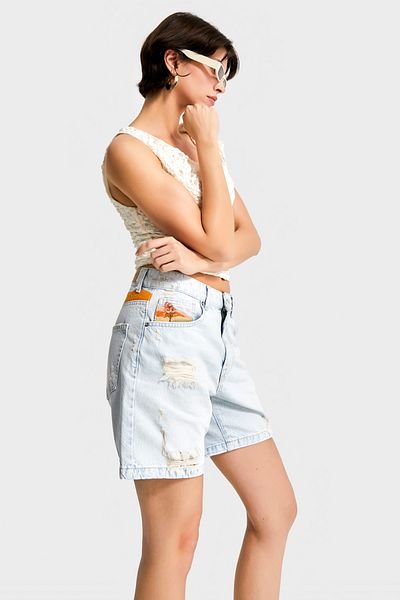 its basic Women's T.Jeans Color 12S5-99 Midi Length Mom Fit Embroidery Detailed 100% Cotton Design Denim Shorts