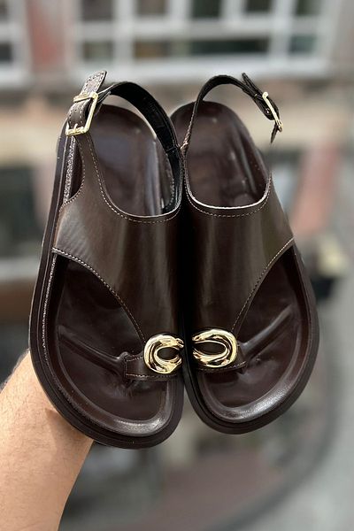 StWenn Black Women's Slippers with Gold Buckle Detail – Stylish and Comfortable Daily Useblack Women's Slippers with Gold Buckle Detail
