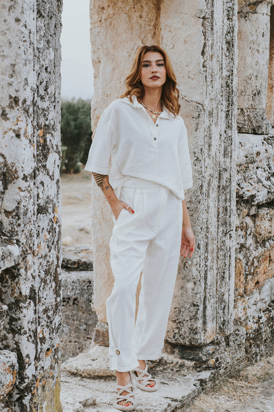 Cosibello Home Perintos Women's Linen Suit