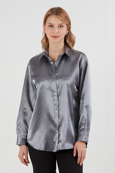 Fulla Moda Cămașă din satin lungă pe spate cu pietre