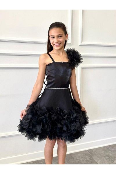 Zekids Girl's Shoulder and Hem Flower Detailed Design Evening Dress