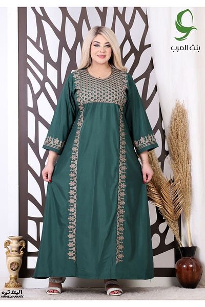 Genrics Embroidered two-thirds-sleeved reception jalabiya made of light and soft Marasi fabric, giving you a feeling of comfort and freshness