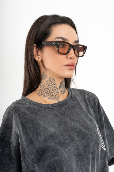 VAS.QUE Unisex Retro Style Square Sunglasses Uv400