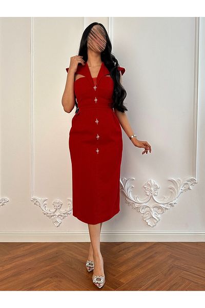 toog Sleeveless dress with a sharp wide collar