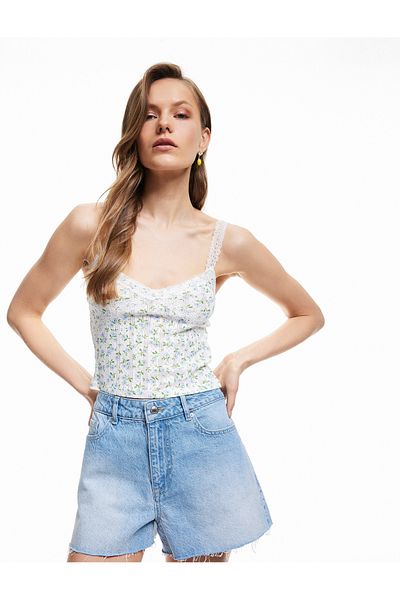 Koton New Season Koton X Sibil Çetinkaya - Cotton V-Neck Lace Detail Strap Floral Tank Top