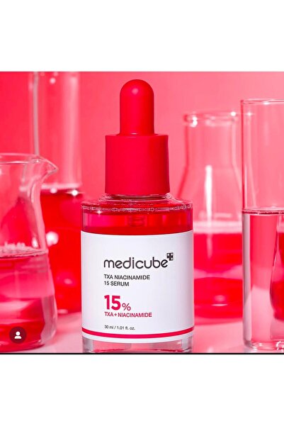 Medicube ميديكوب سيروم 15% نياسيناميد للعناية بالبقع