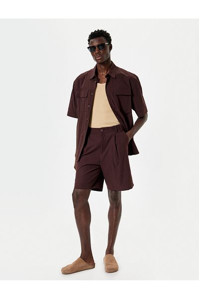Koton Νέας σεζόν υφασμάτινο σορτς Oversize πλισέ Chino με λεπτομέρεια τσέπης με κουμπί