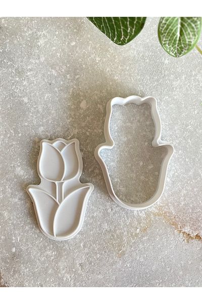 By Selen Suyolcu Tulip Stamp and Cutter Die