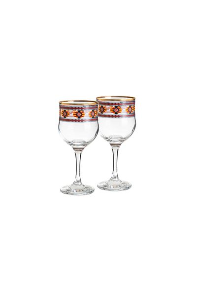 Dania A set of juice glasses made of pure Turkish glass with a beautiful and elegant traditional engraving. Capacity: 210 ml.
