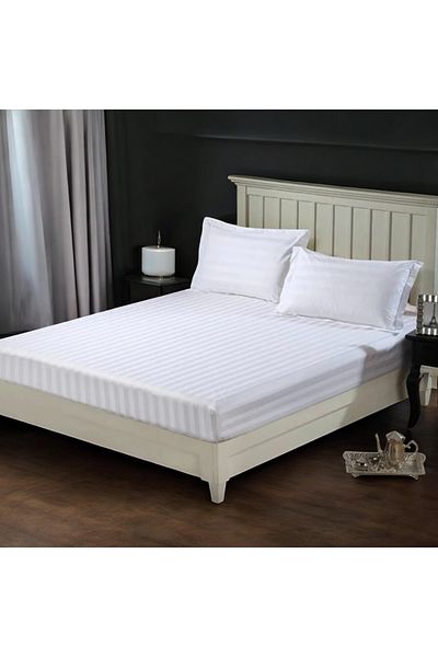PATRU ANOTIMPURI Bed sheet with elastic Damask, 2 cm stripes, density 160 gr/sqm, 25 cm height
