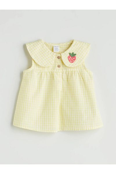 LC Waikiki Lcw Baby Beige Strawberry Embroidered Baby Girl Blouse and Shorts 2-Pack