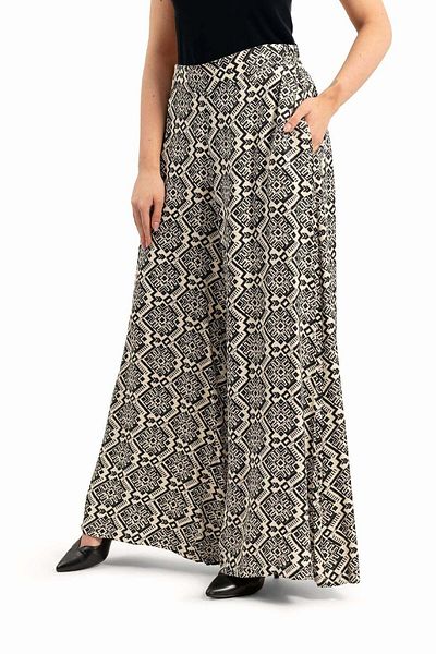 wecre8 Women Black Wide Leg Trousers with Geometric Pattern By WECRE8