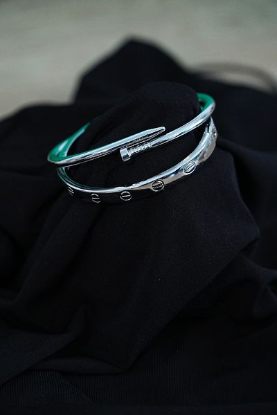 Lisinya Silver Color Nail Bracelet Set - Lisinya