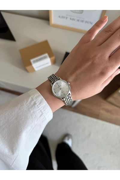 RoseandRoses Zerith Round Case Women's Wrist Watch Silver (White Dial)