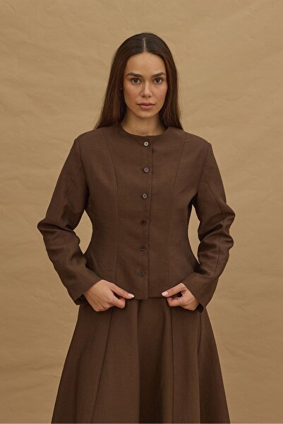 Fahhar Short Pencil Jacket Brown