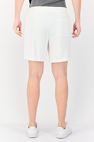 GAP Men Solid Basic Shorts, White