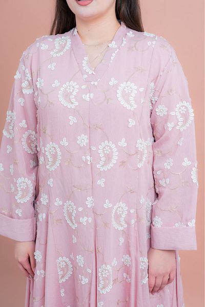 IKKXA Petal Grace Embroidered Jalabiya