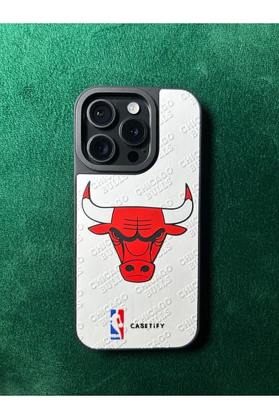 Chicago Bulls Chicago Bulls phone case compatible with iPhone 16