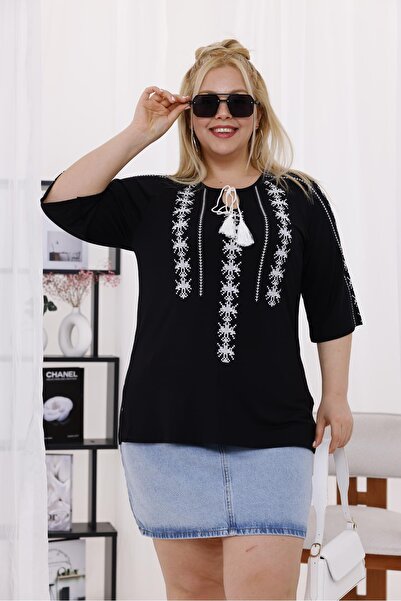 Siyezen Plus Size Etamine Embroidered Blouse