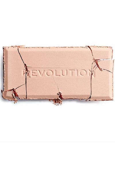 MAKEUP REVOLUTION Pudra compacta matifianta, Revolution, Matte Base Powder, P4, 12 g