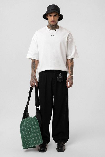 VAMOSCLO Oversize Metal Ring Detailed T-Shirt Ecru