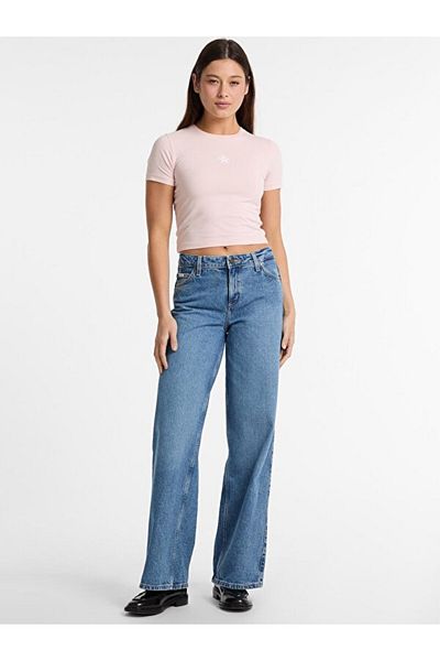 Guess Jeans Ss Cn Baby Women's Boxy Fit T-Shirt