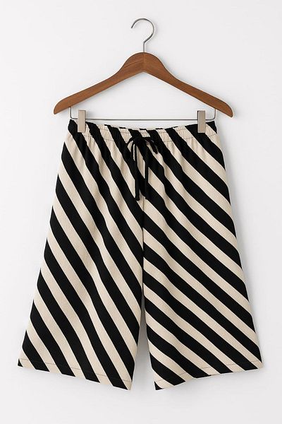 enmodaiçgiyim Ecru Black Striped Wrap Fabric Women's Shorts Below the Knee