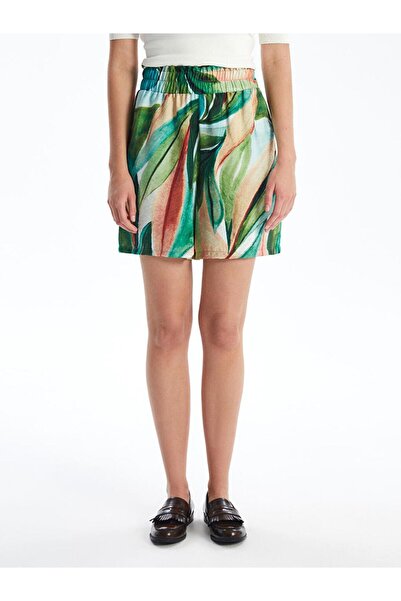LC Waikiki Patterned Women's Shorts with Elastic Waist (S4)
