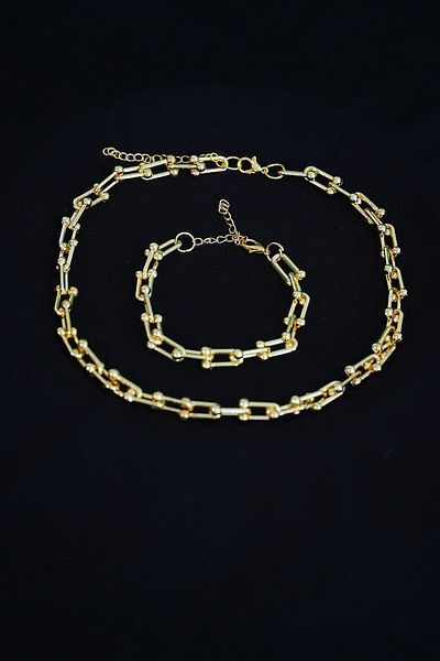 Lisinya Necklace and Bracelet Set Gold Ren Chain Model - Lisinya