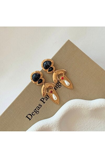 mibrillo Z.Ra Equivalent Black White Red Gold Detailed Hanging Earrings