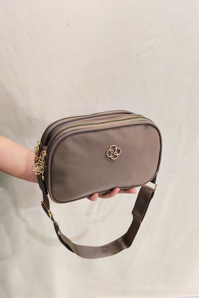 Weynes Women's Vision Daily Two-Eye Shoulder Bag Wsb5008