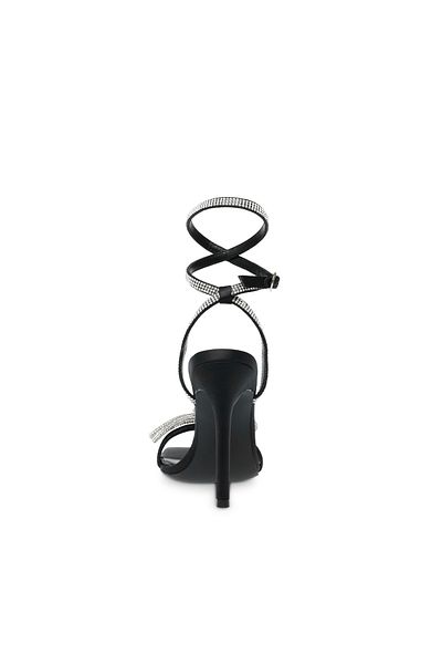 Steve Madden Unleash Black Mid-Casual Sandals For Women