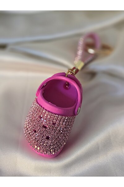 Butik ميدالية مفاتيح نموذجية للنعال النسائية