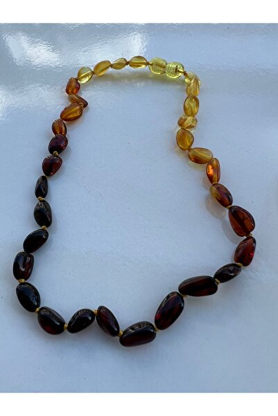 MODA Kehribar bebekler için kullanılır. Kimyasal içermez, tamamen doğaldır.