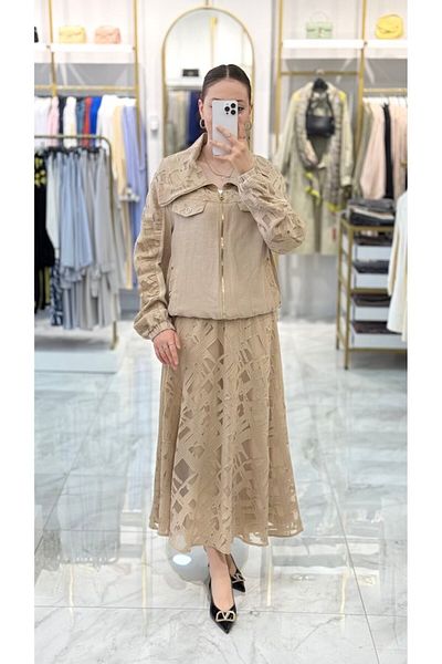Temel İpek Boutique Etrucci - Sleeve Elastic Front Embroidery Detailed Jacket and Skirt Suit