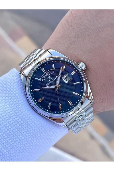 Daniel Klein Steel Band Calendar Dial 3 Atm Water Resistant Men Wrist Watch E.10873.3