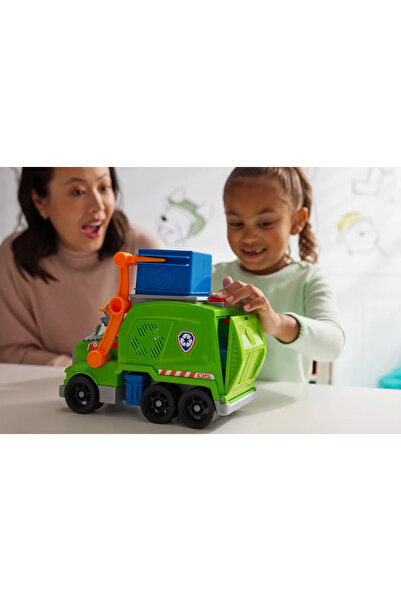 Spinmaster Spm-6071248 Paw Patrol Rocky with Crush N Roll Recycling Truck