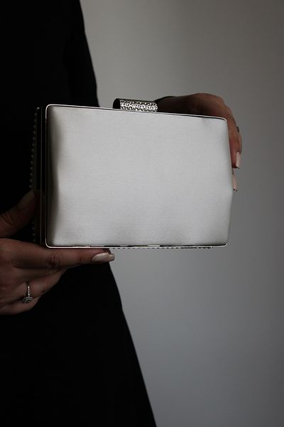Mimoza Women's Pearl and Stone Detailed Metal Handle Evening Dress Clutch Bag