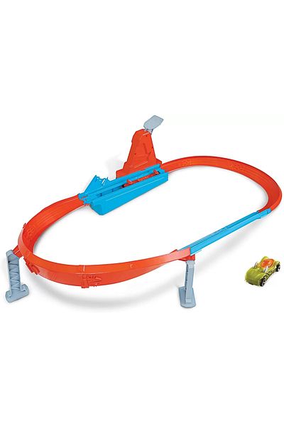 HOT WHEELS FAST CIRCUIT WITH LAUNCHER AND EXCLUSIVE CAR