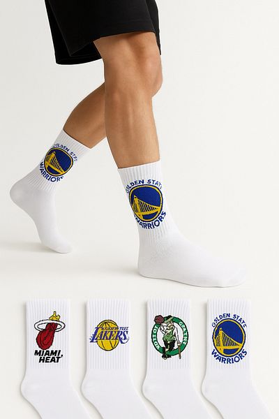 WORTHY SOCKS Комплект от 4 чифта спортни колежански чорапи с шарки и герои