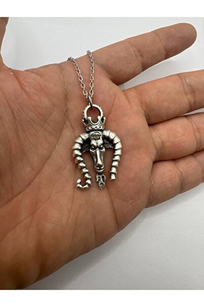 Yuchicly قلادة فضية اللون للرجال والنساء مع شكل الشيطان - قوطية وبديلة