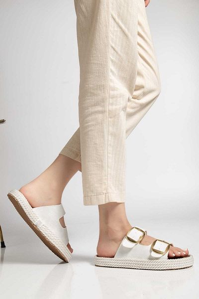 Kartezyen New Season Ital Material Does Not Sweat, Does Not Make Noise, Artificial Leather Rope Detailed Daily Slippers