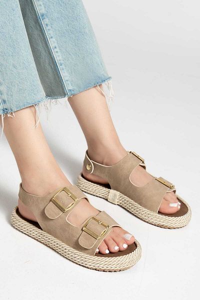 Kartezyen New Season Ital Material Does Not Sweat, Does Not Make Noise, Artificial Leather Rope Detailed Daily Slippers