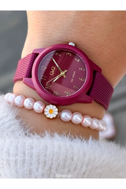 Q&Q Brand Pool Sea Suitable for Use Burgundy Silicone Cord Girl's Wristwatch with Bracelet Gift