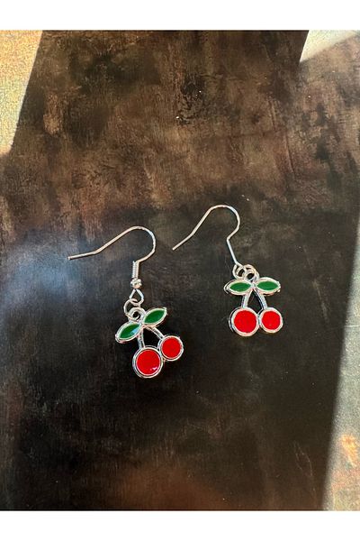 LAİKA Dangle Cherry Earrings
