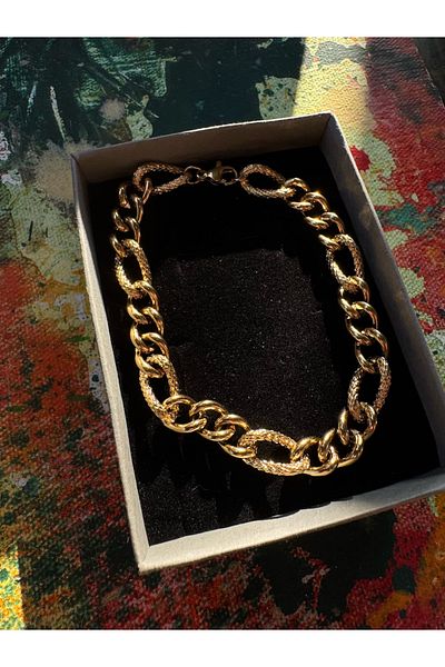 LAİKA 100% Steel Tarnish-Free Gold Color Bracelet Guaranteed