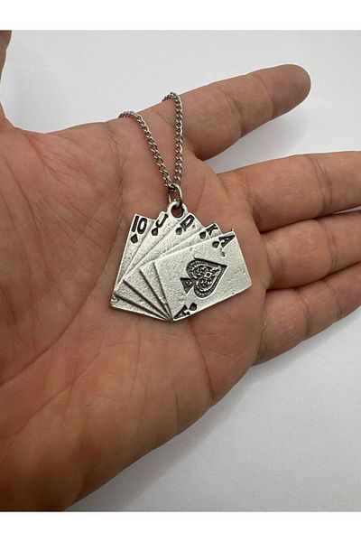 Herşey Nota Silver Color Unisex Necklace with Playing Card Deck Figures – Luck and Game Themed Jewelry