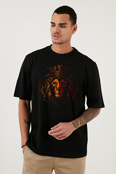 LOTS MODA Unisex Siyah Tişört Sarı Kırmızı Aslan Tasarımlı Siyah Oversize Tişört